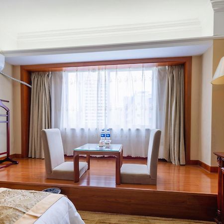 Sunshine Holiday Hotel Fuzhou Fuzhou  Buitenkant foto