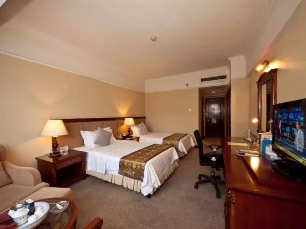 Sunshine Holiday Hotel Fuzhou Fuzhou  Buitenkant foto