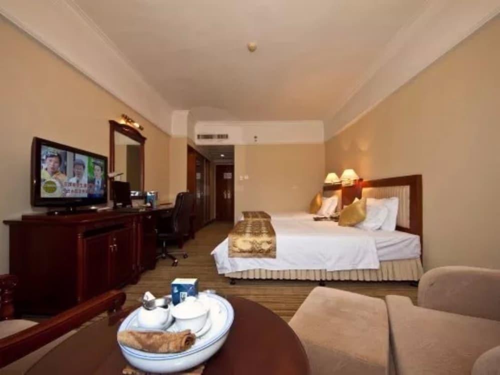 Sunshine Holiday Hotel Fuzhou Fuzhou  Buitenkant foto