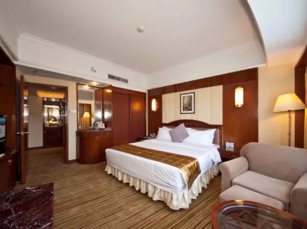 Sunshine Holiday Hotel Fuzhou Fuzhou  Buitenkant foto