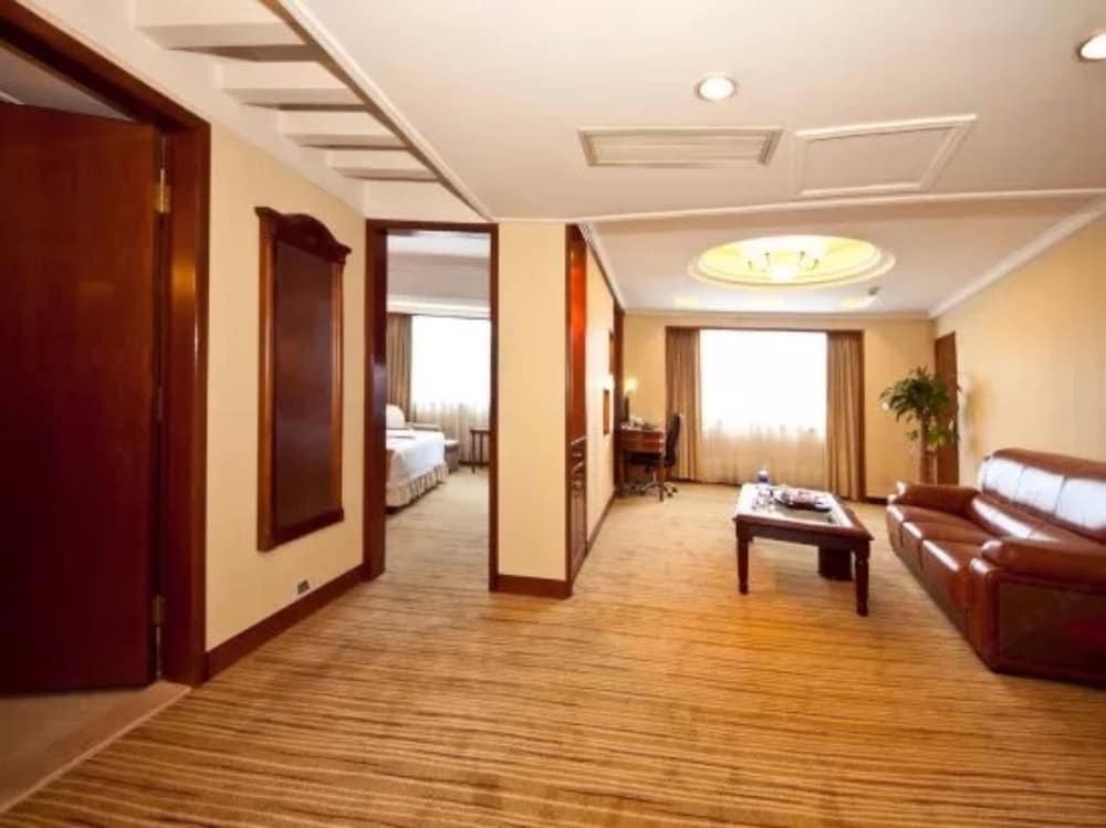 Sunshine Holiday Hotel Fuzhou Fuzhou  Buitenkant foto