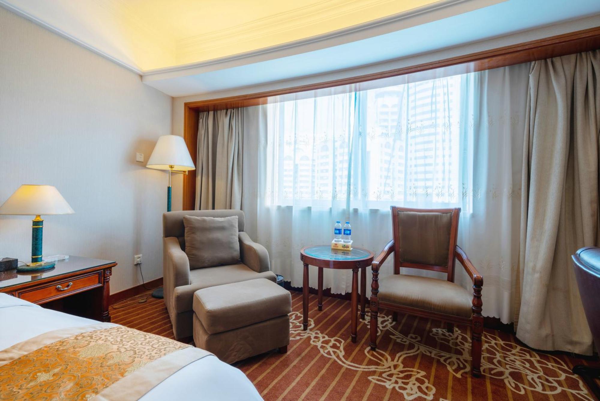 Sunshine Holiday Hotel Fuzhou Fuzhou  Buitenkant foto