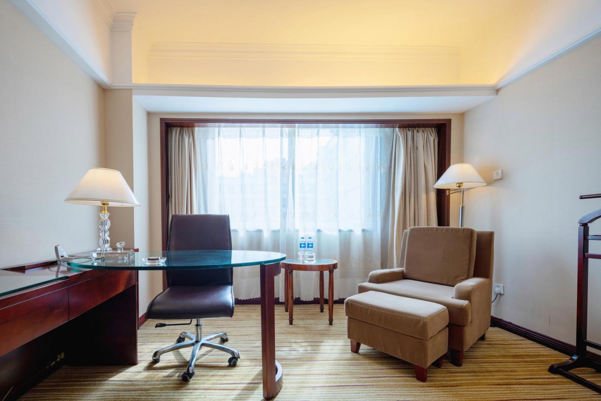 Sunshine Holiday Hotel Fuzhou Fuzhou  Buitenkant foto