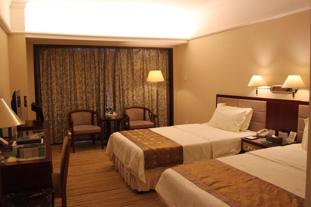 Sunshine Holiday Hotel Fuzhou Fuzhou  Buitenkant foto