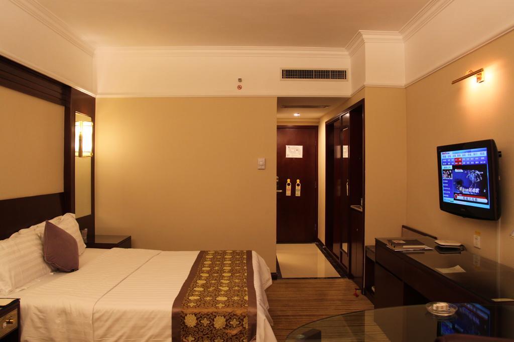 Sunshine Holiday Hotel Fuzhou Fuzhou  Buitenkant foto